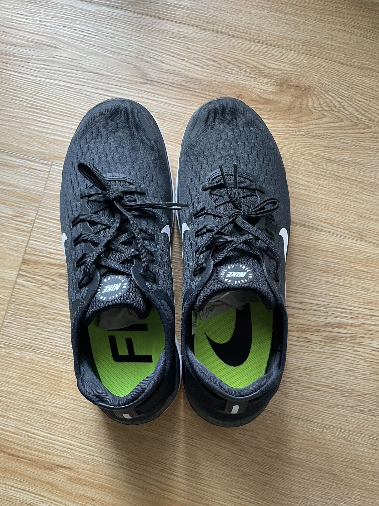Nike Free Run Shoes Never Worn