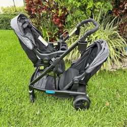 Newborn Stroller – Secure, Trendy, and Trip-Ready per mother