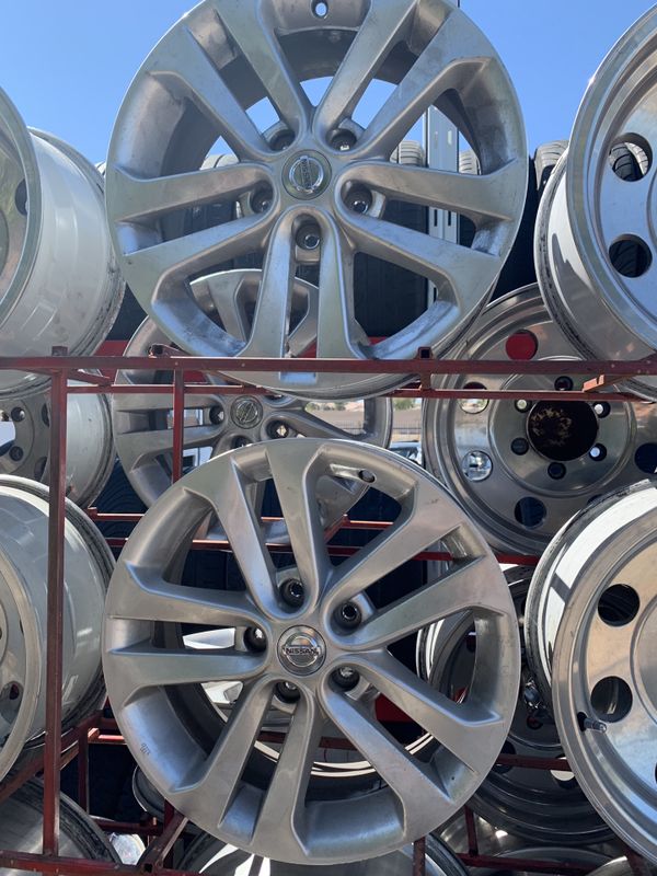 17 inch Nissan rims for Sale in Las Vegas, NV OfferUp