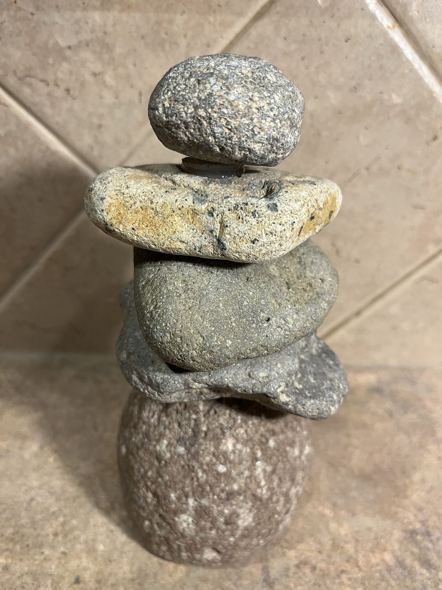 Stacking Heavy Rock Sculpture on Rod