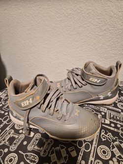 Baseball Cleats Size 2Y