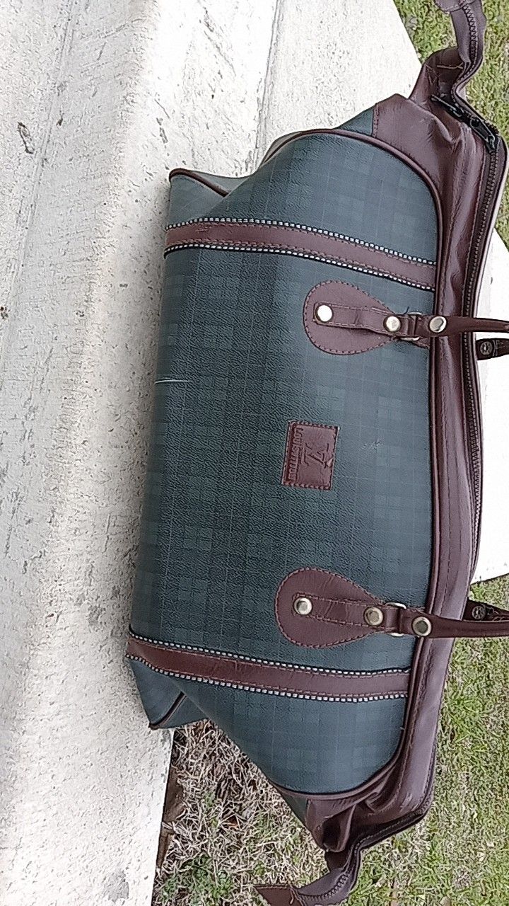  louis vuitton duffle bag