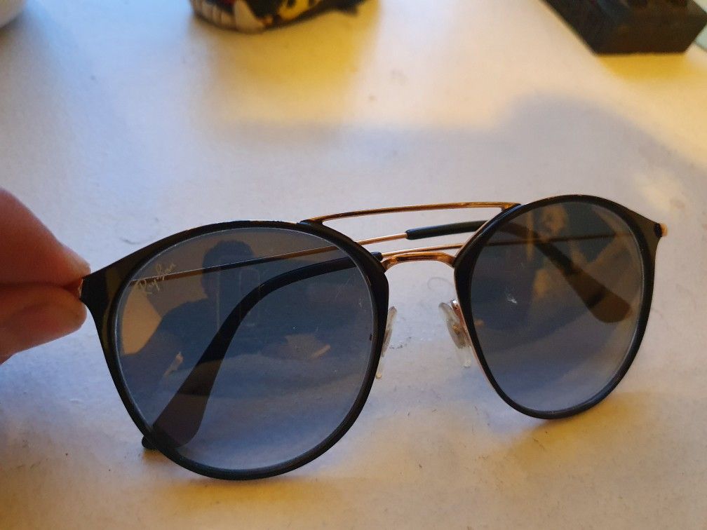 Ray ban aviator authentic