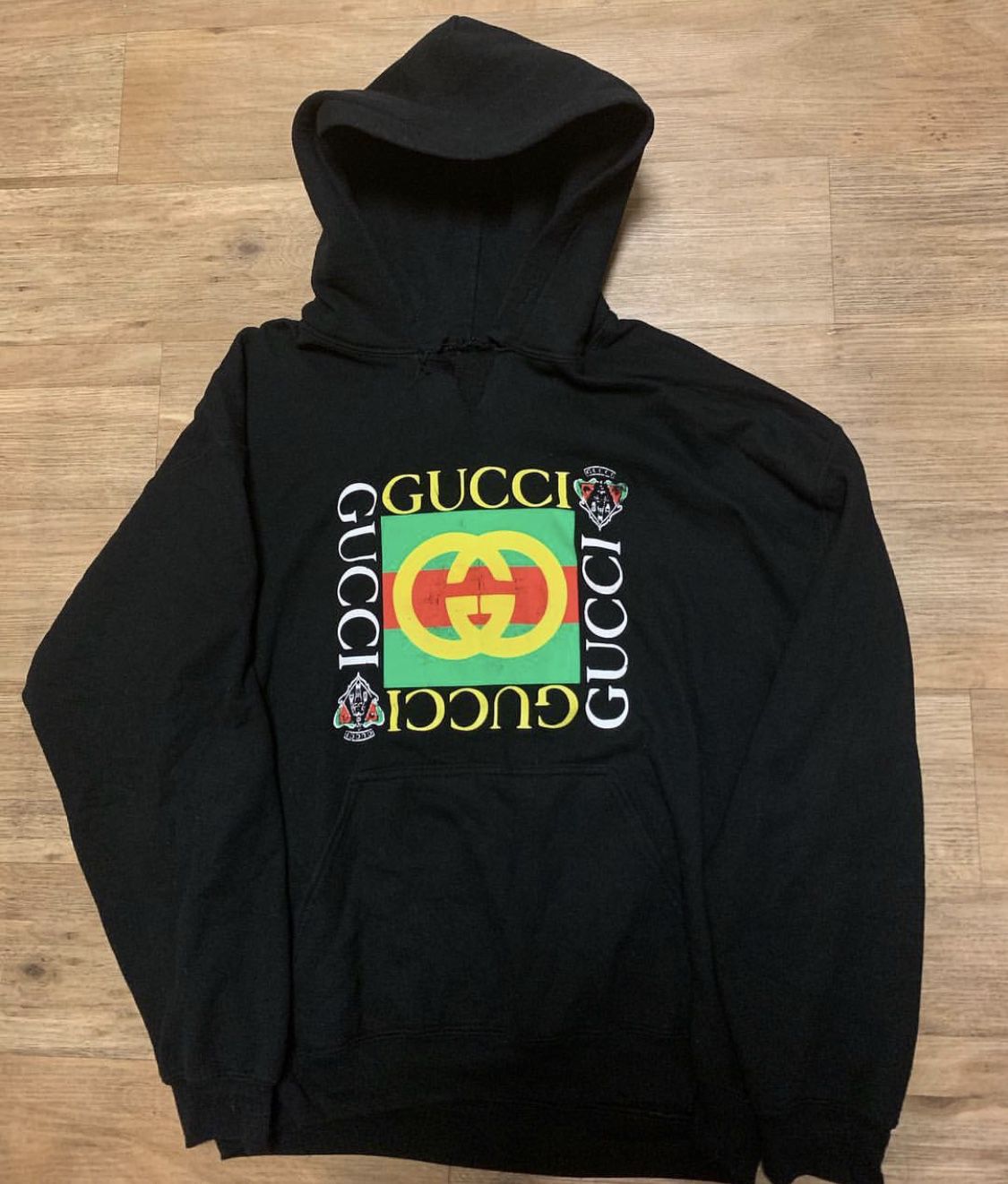 Optøjer beundre Ødelæggelse Vintage 1990s bootleg gucci hoodie for Sale in Rancho Cucamonga, CA -  OfferUp