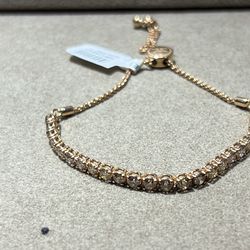 Gold tennis bracelet
