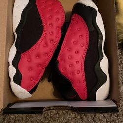 Jordan 13 Retro low Size 6 Toddler 