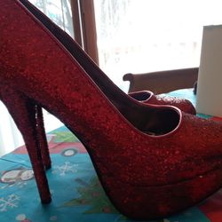 New, Red, Womens Stiletto Heels!!! Wow!!
