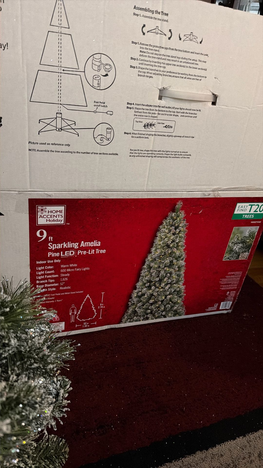 9ft Sparkling Christmas Tree