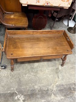 Coffee table/Vintage coffee table/wood coffee table/
