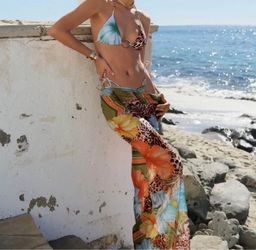 Size medium 3piece set. Mixed Print Bikini Top, Bottom and Maxi Skirt Set
