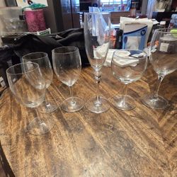Assorted Wine/Drinking Glasses