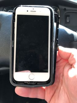 iphone 6 like new with otterbox case