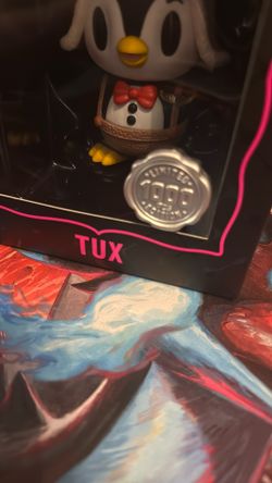 Tux Pix Thrilljoy