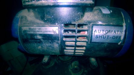 Oiless diaphragm compressor