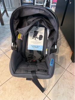 BRAND NEW Graco baby seat