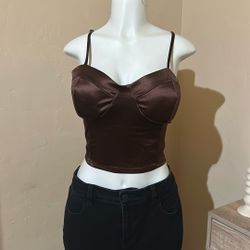 Size 1x Crop Top 