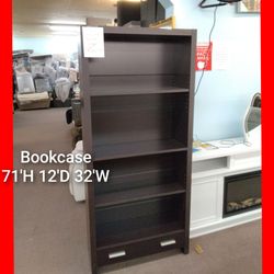 💥 Book Case