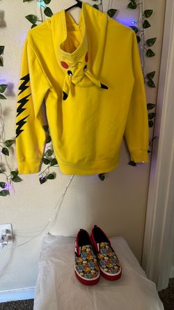 Pokémon Pikachu zipper hoodie XL & size 6 shoes