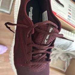 Woman’s Reebok Steel Toe Sneakers