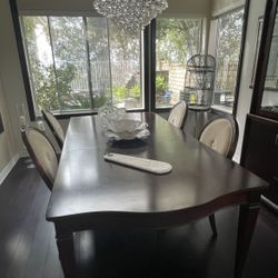 Beautiful Elegant Large Dining Room Set