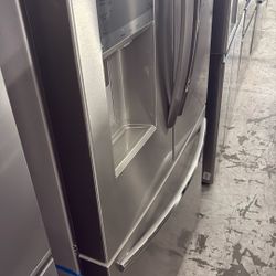 Frigidaire Gallery Refrigerator 