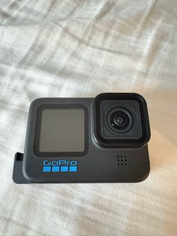 GoPro Hero10 With Accessories