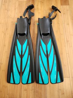 Atomic Aquatics Diving Split Fins