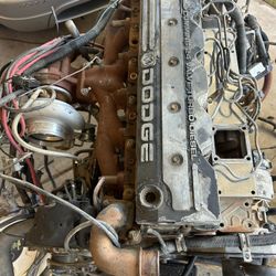 01 24v Cummins Engine