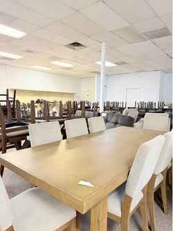 FURNITURE warehouse (READ DESCRIPTION)