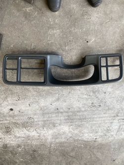 03-06 chevy dash bezel