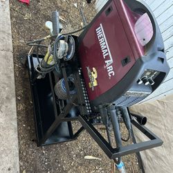 máquina de sordar de 181 amp se vende sin carrito 