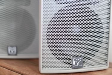 Set of 2 speakers - Martin Audio AQ8 - Made in England for Sale in