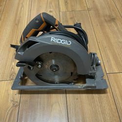 RIDGID 15 Amp 7-1/4 in. Circular Saw
