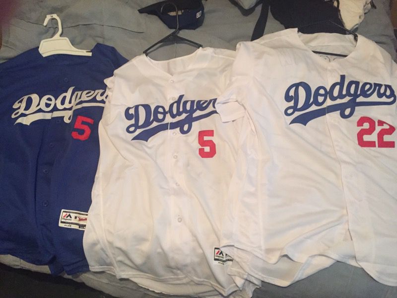 La Dodgers Jersey! for Sale in Pico Rivera, CA - OfferUp