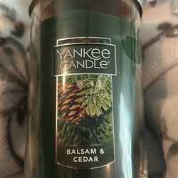 Yankee Candle Balsam and Cedar Perfect Pillar 12oz