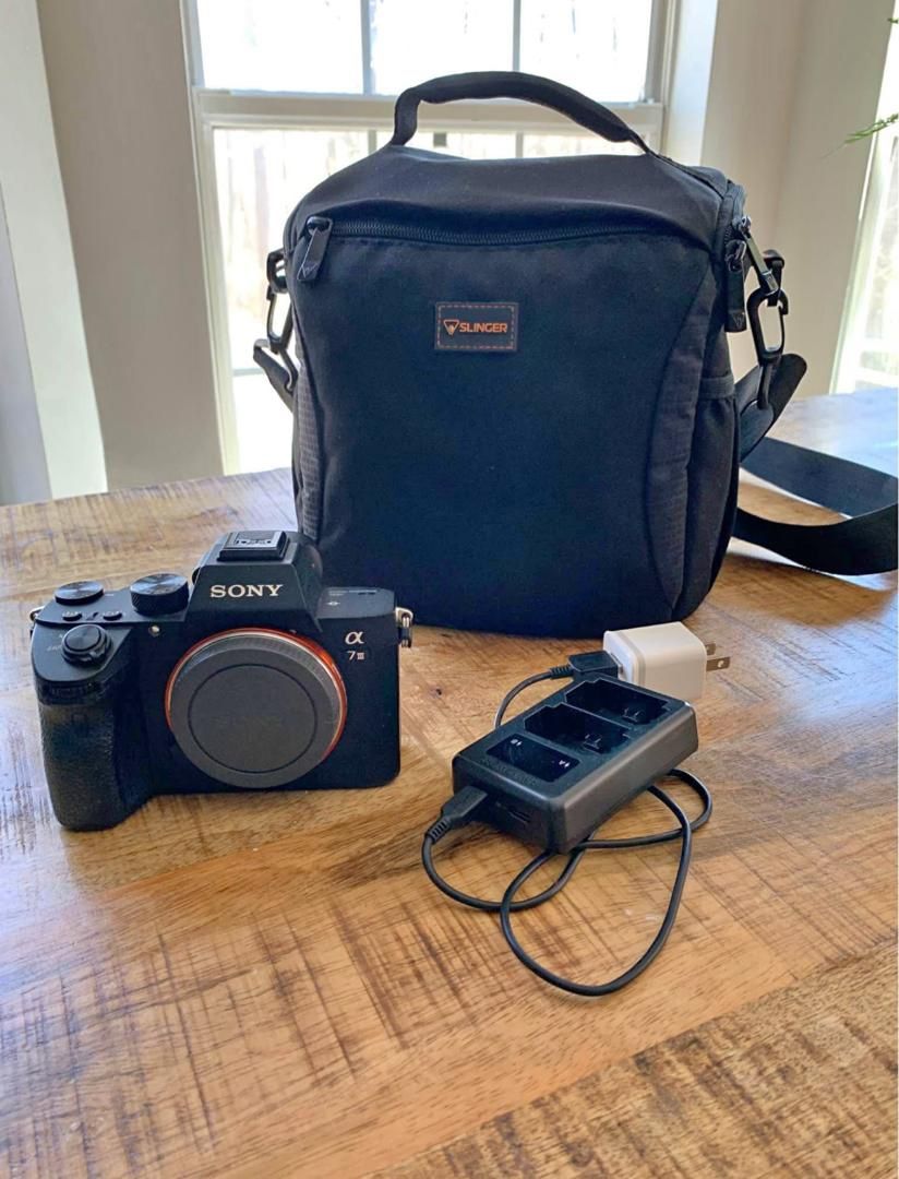 Sony a7 Ill Mirrorless Camera with Camera Bag & Dual Charger, Like New Condition, Low Shutter Count