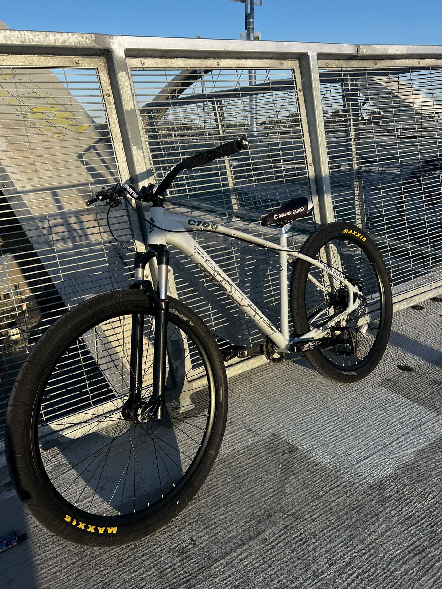 C100 Bike 29ner Throne Bike Mafia Bike Wheelie Bike