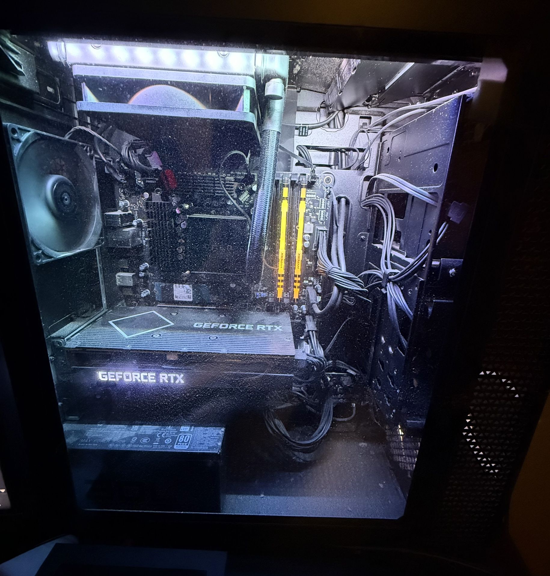 Omen 30L Ryzen 7 5800x Nvidia 3060Ti 1TB SSD