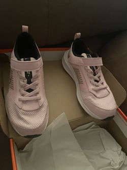 Nike Downshifter 11 Size 2y
