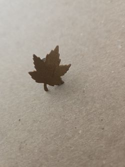 1" Maple Leaf