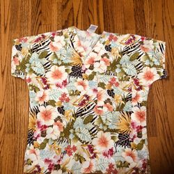 S.C.R.U.B.S Hawaiian Hibiscus Scrub Top Size S 