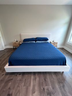 King Size Living Space Dean Sand Ek Headboard/Footboard/Rails/Slats Upholstered Panel Bed