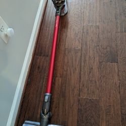 Dyson V6 Absolute Vacuum Used