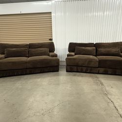 CLEAN Deep Couch Set *CAN DELIVER*