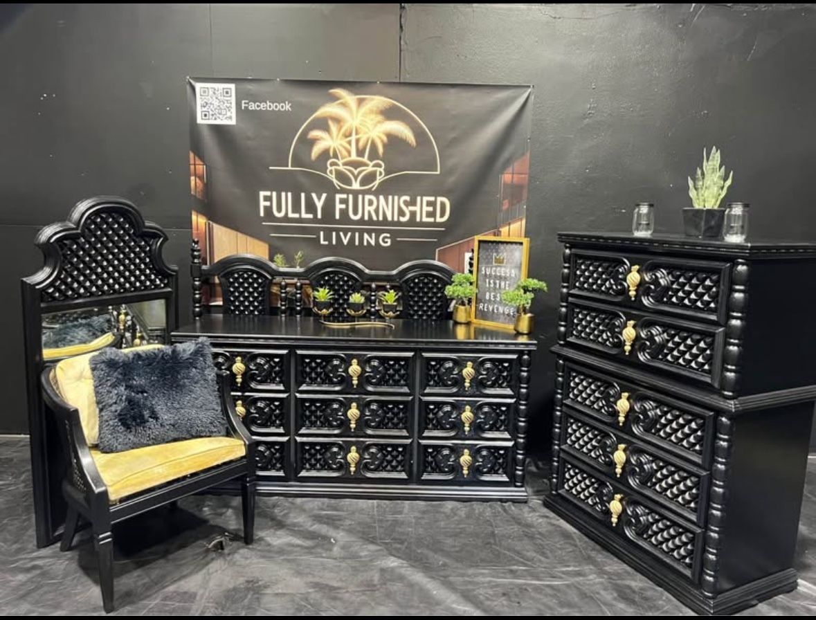 Queen Bedset/bedroom furniture set/chest, dresser, nightstand, headboard, mirrors delivery available