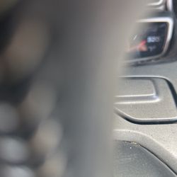 Selling 2 Micheal Cores Bags And 2 Wallets 