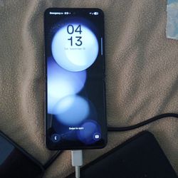 Like New Samsung Z Flip 5 