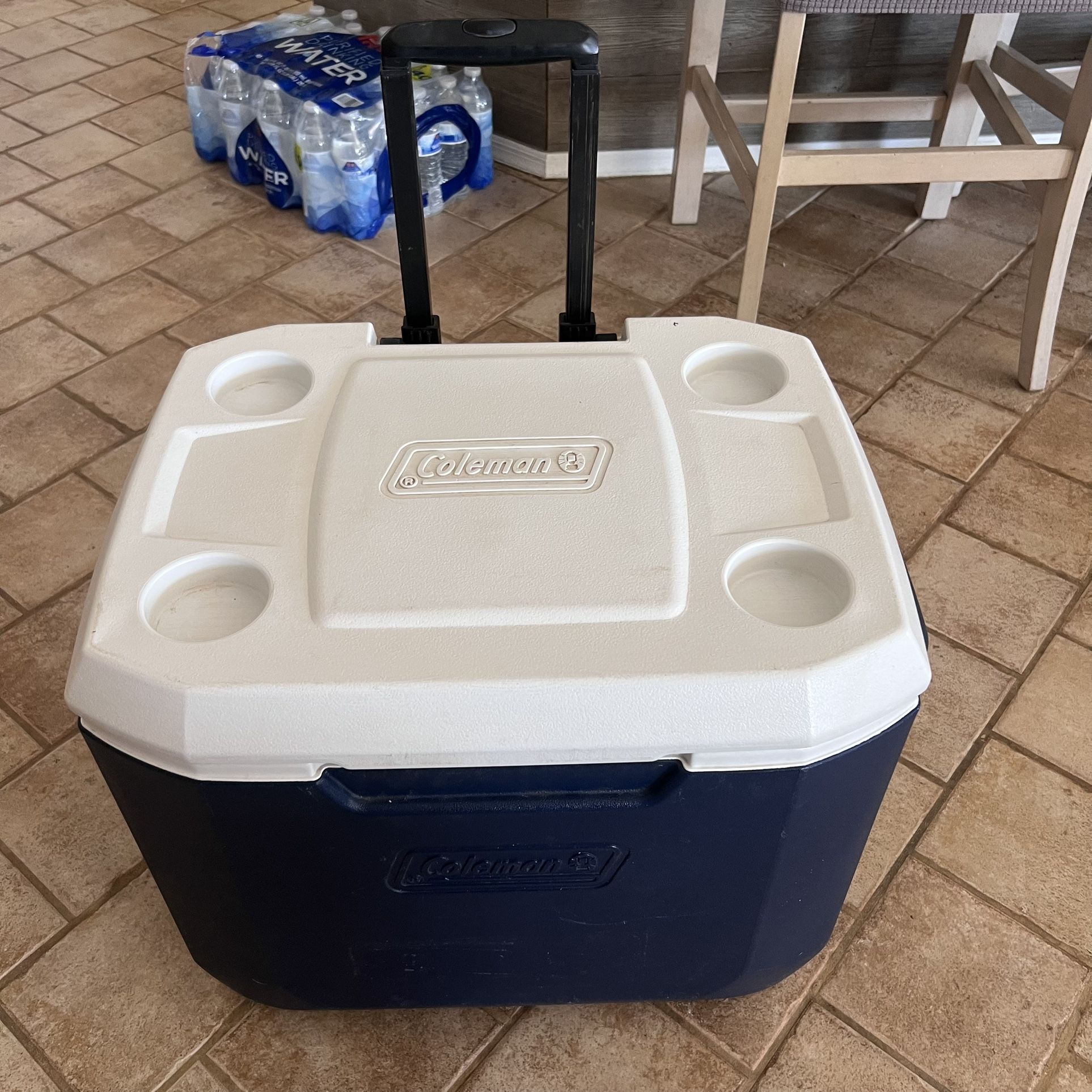 Coleman Cooler With Handle And Cup Holders