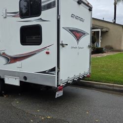 2011 Keystone Energy Toy Hauler 