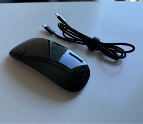 Apple Magic Mouse - Black Multi-Touch Surface ​​​​​​​